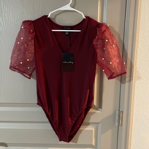 A Love Story Womens Beaded Sleeves Top Bodysuit Size M - Picture 1 of 6